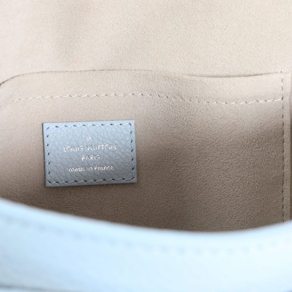 Louis Vuitton Olympe Blue Calf Leather MyLockme BB - Picture 9 of 9